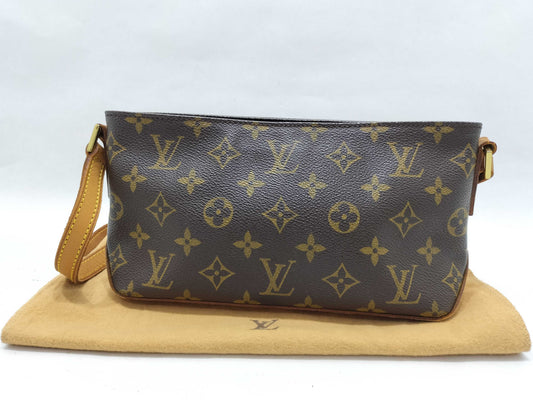 LOUIS VUITTON M51240 Monogram Trotter Shoulder Bag