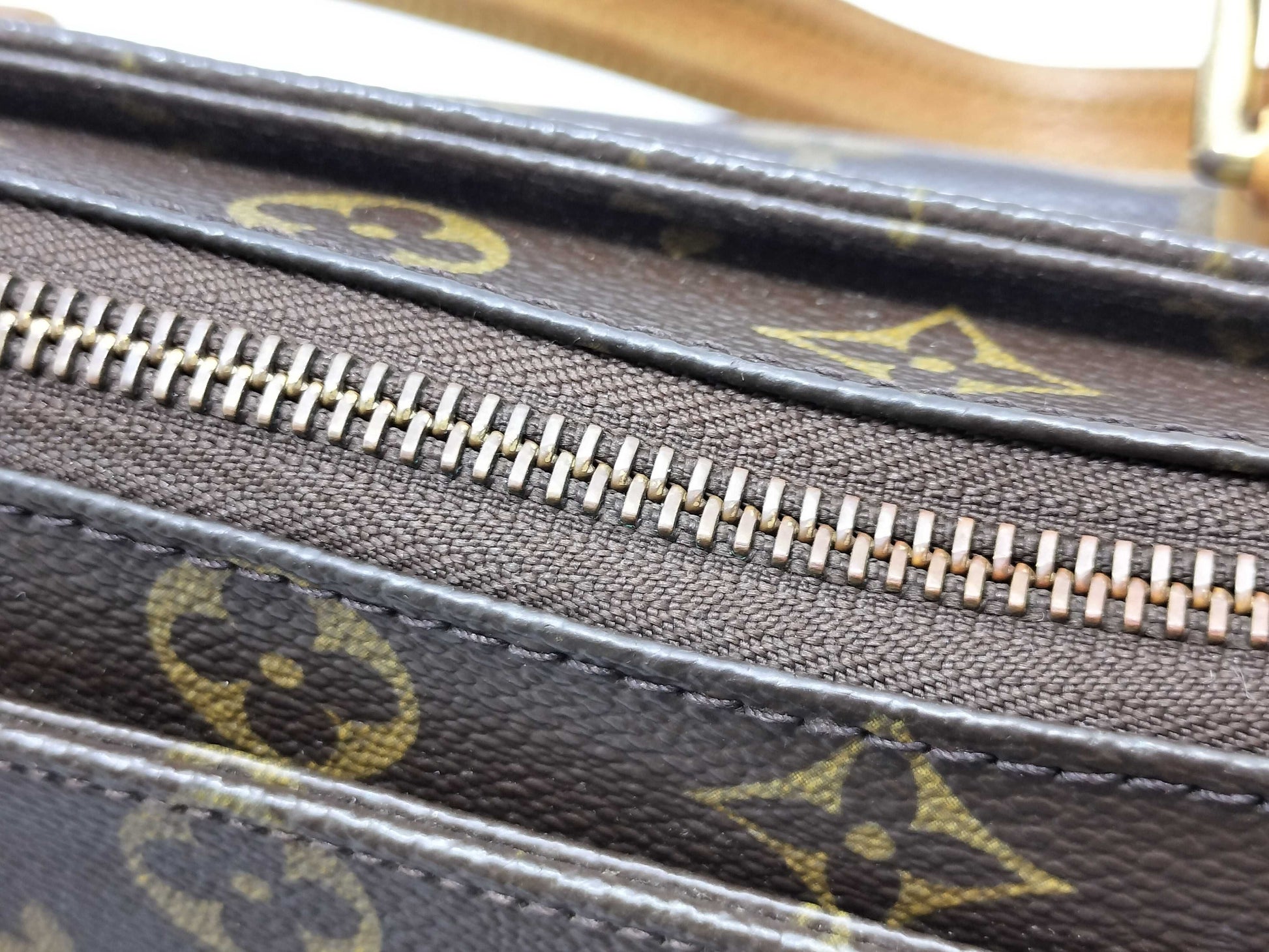 LOUIS VUITTON M51162 Monogram Multiply Cite Tote Bag