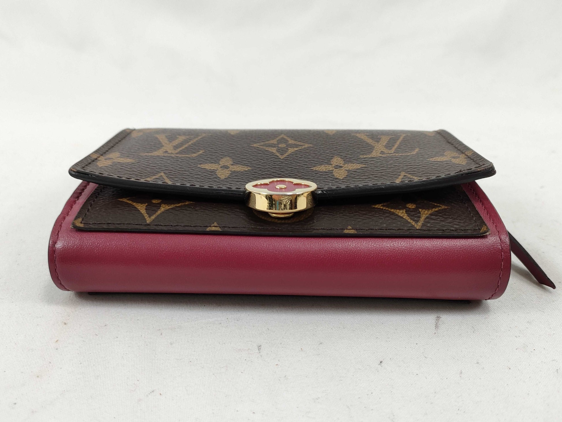 LOUIS VUITTON Monogram Portefeuille Flore Compact Wallet M64588