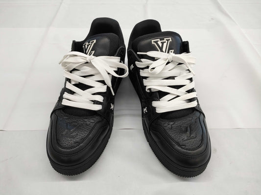 LOUIS VUITTON LOUIS VUITTON Men's Sneakers 1AARF2 Trainer Line Sneakers Monogram Size 7 1/2 Sneakers