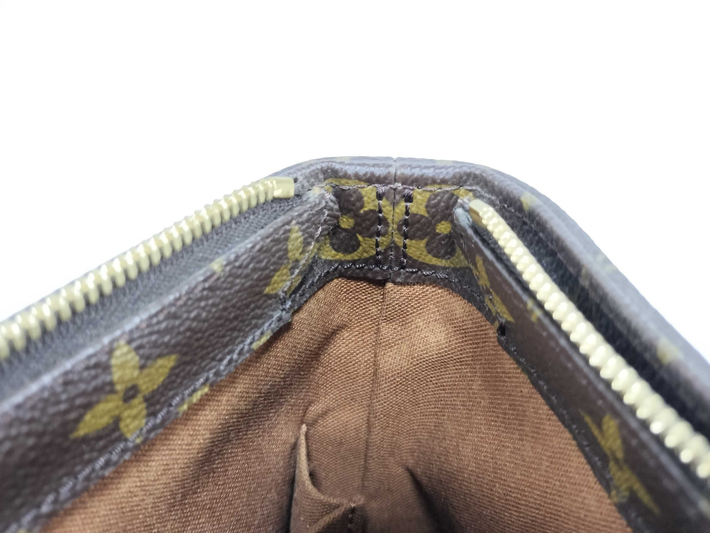 LOUIS VUITTON M51148 Monogram LV Shoulder Bag