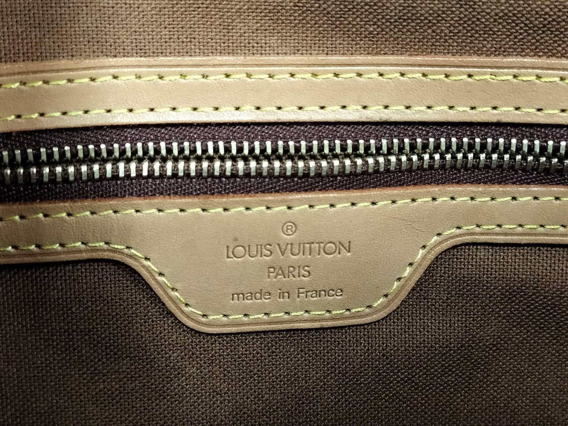 LOUIS VUITTON M51148 Monogram LV Shoulder Bag