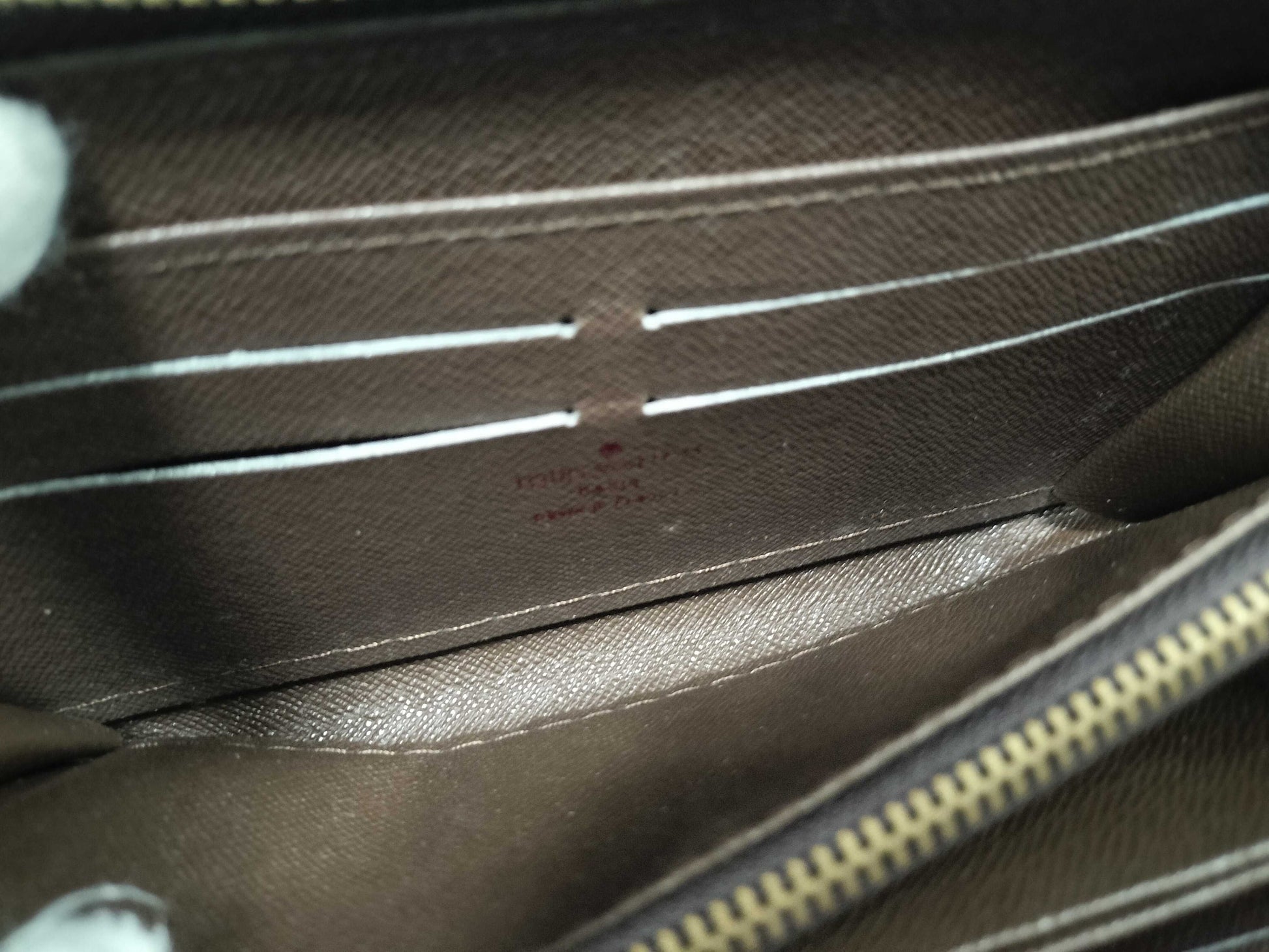 LOUIS VUITTON N60015 Damier LV Wallet