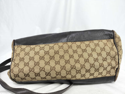 GUCCI GG Canvas Gucci Shoulder Bag
