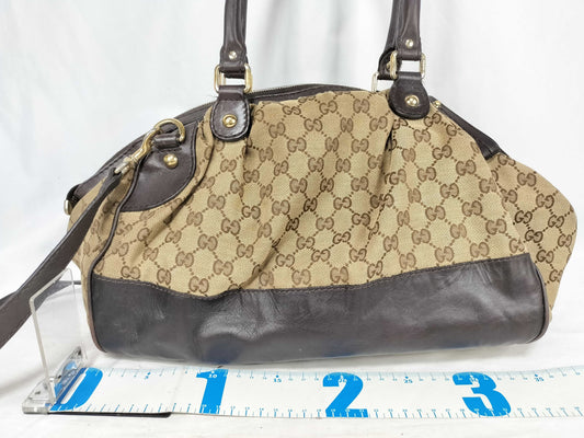 GUCCI GG Canvas Gucci Shoulder Bag