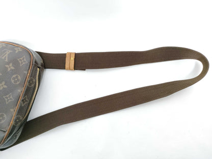 LOUIS VUITTON M51870 Monogram LV Shoulder Bag