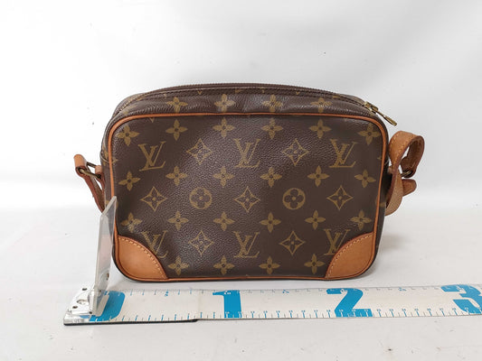 LOUIS VUITTON M 51276 Monogram LV Shoulder Bag