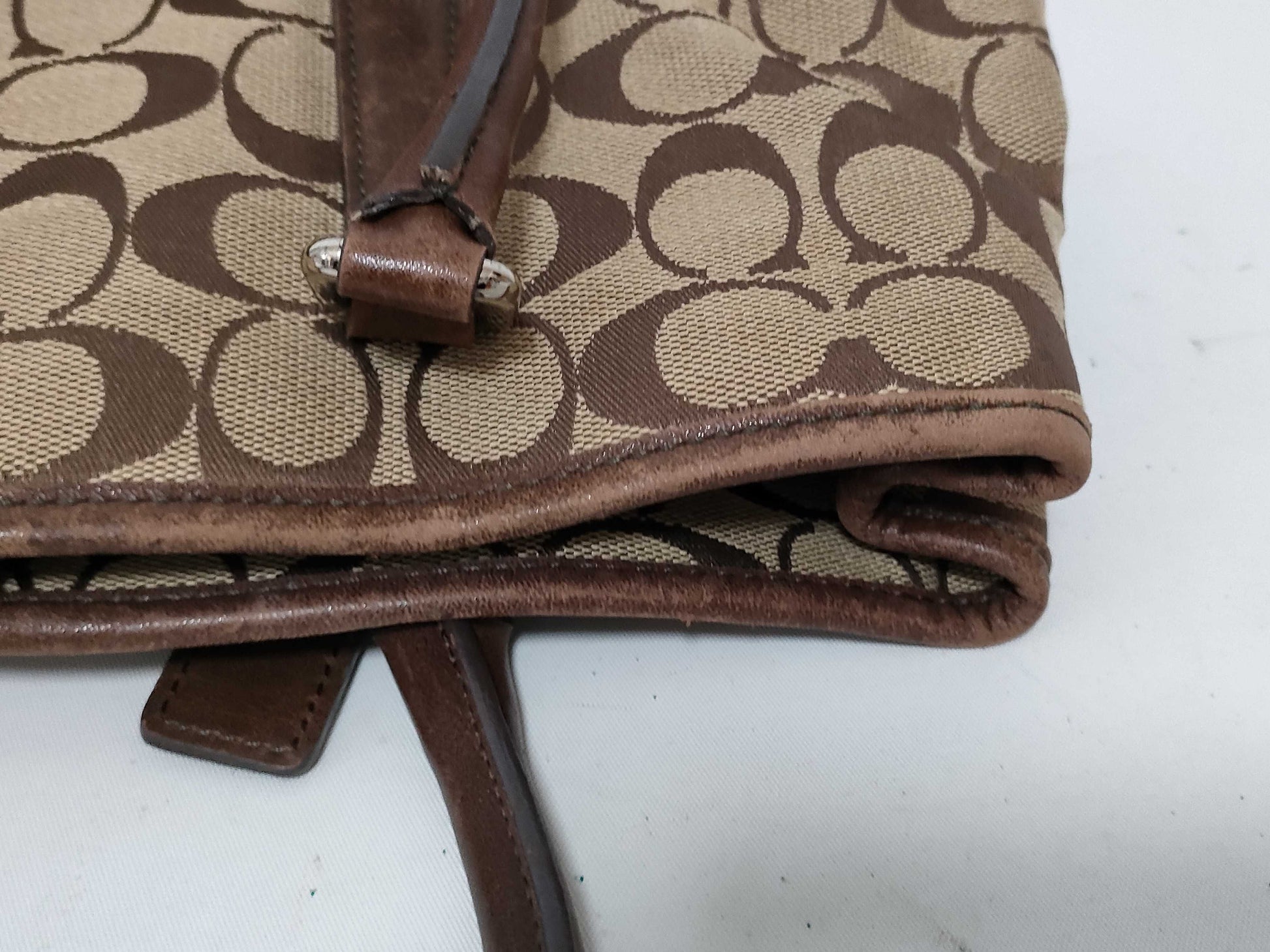 COACH Signature 5-Piece Tote Bag