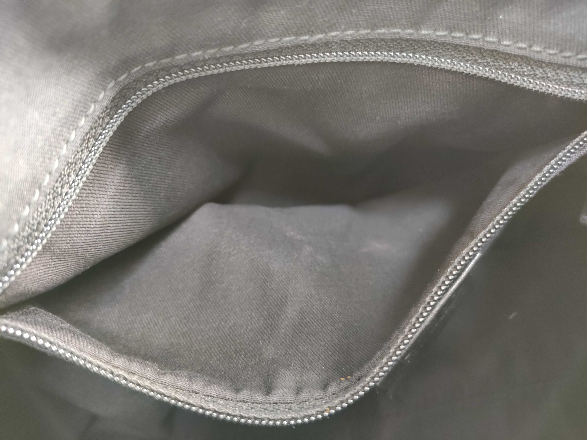 GUCCI One-Shoulder Black Leather Shoulder Bag