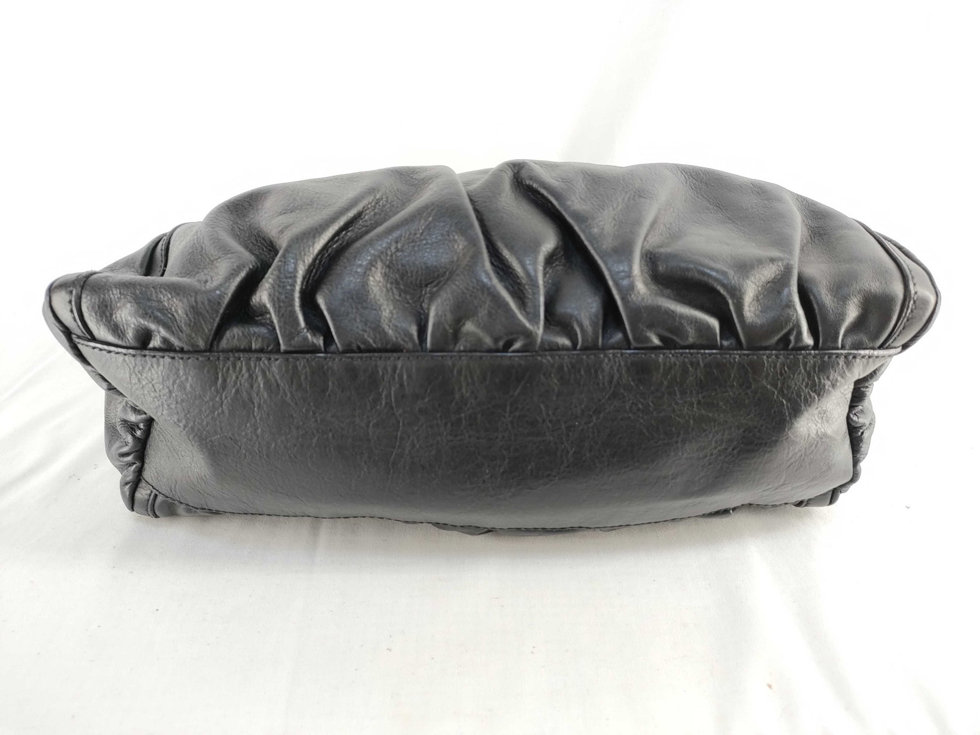 GUCCI One-Shoulder Black Leather Shoulder Bag