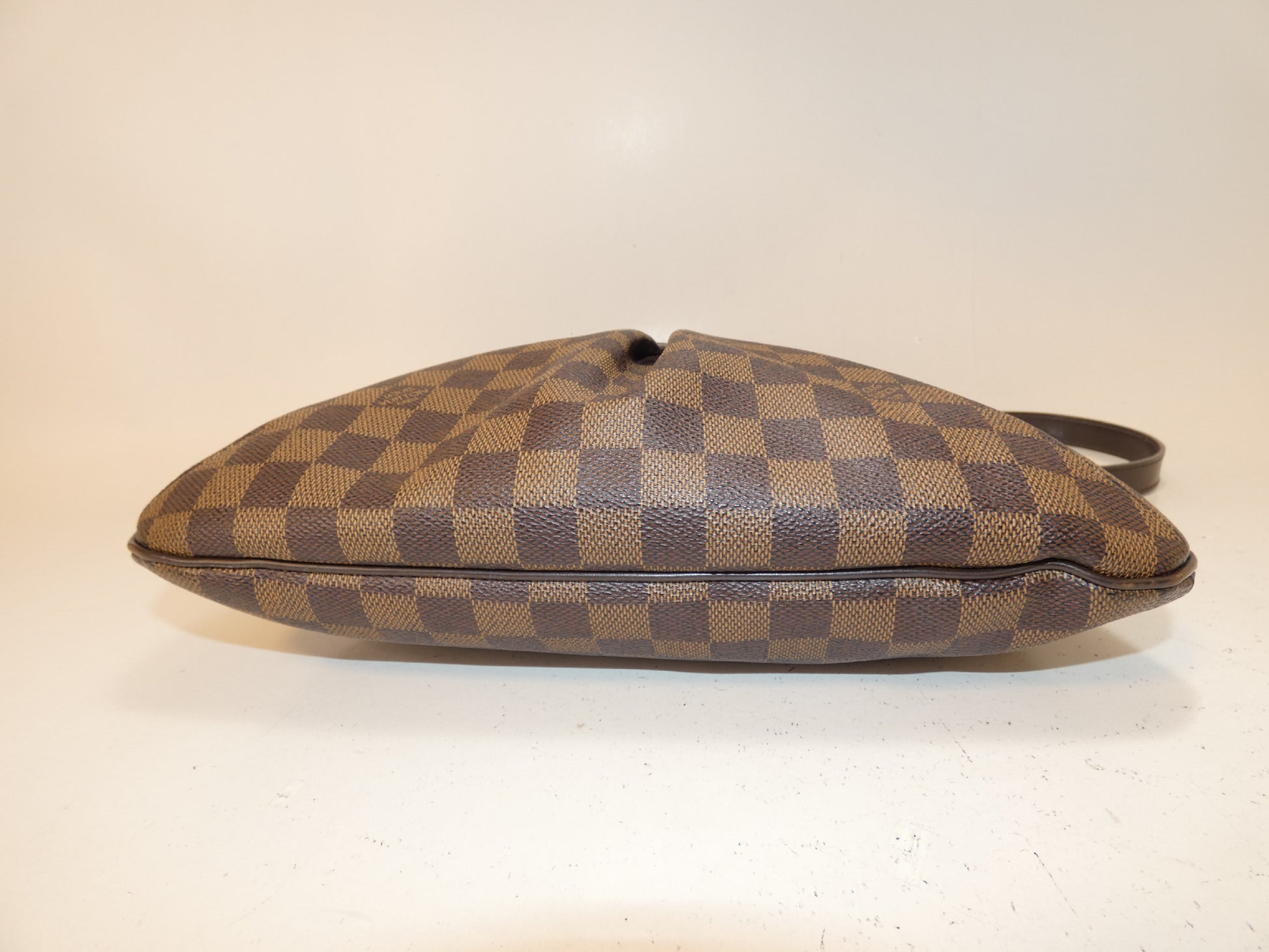 LOUIS VUITTON Bloomsbury Damier Shoulder Bag