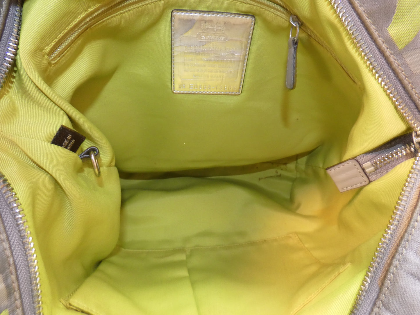 COACH 2-way Signature Hand Shoulder Bag