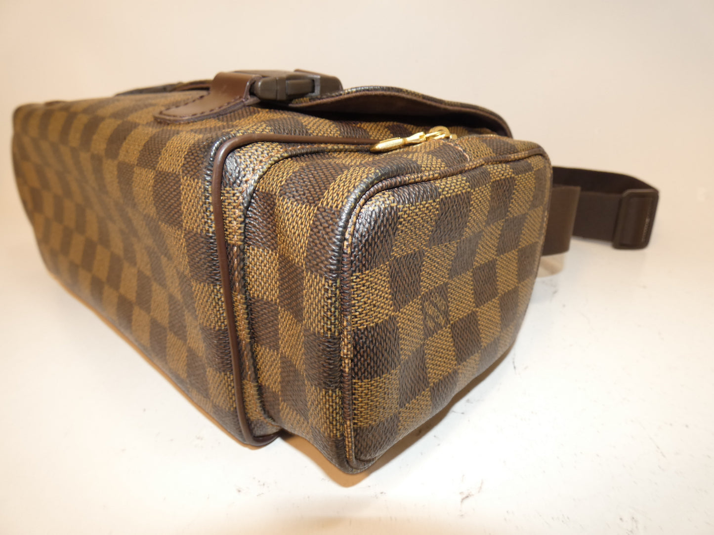 LOUIS VUITTON Reporter Merville Damier Shoulder Bag