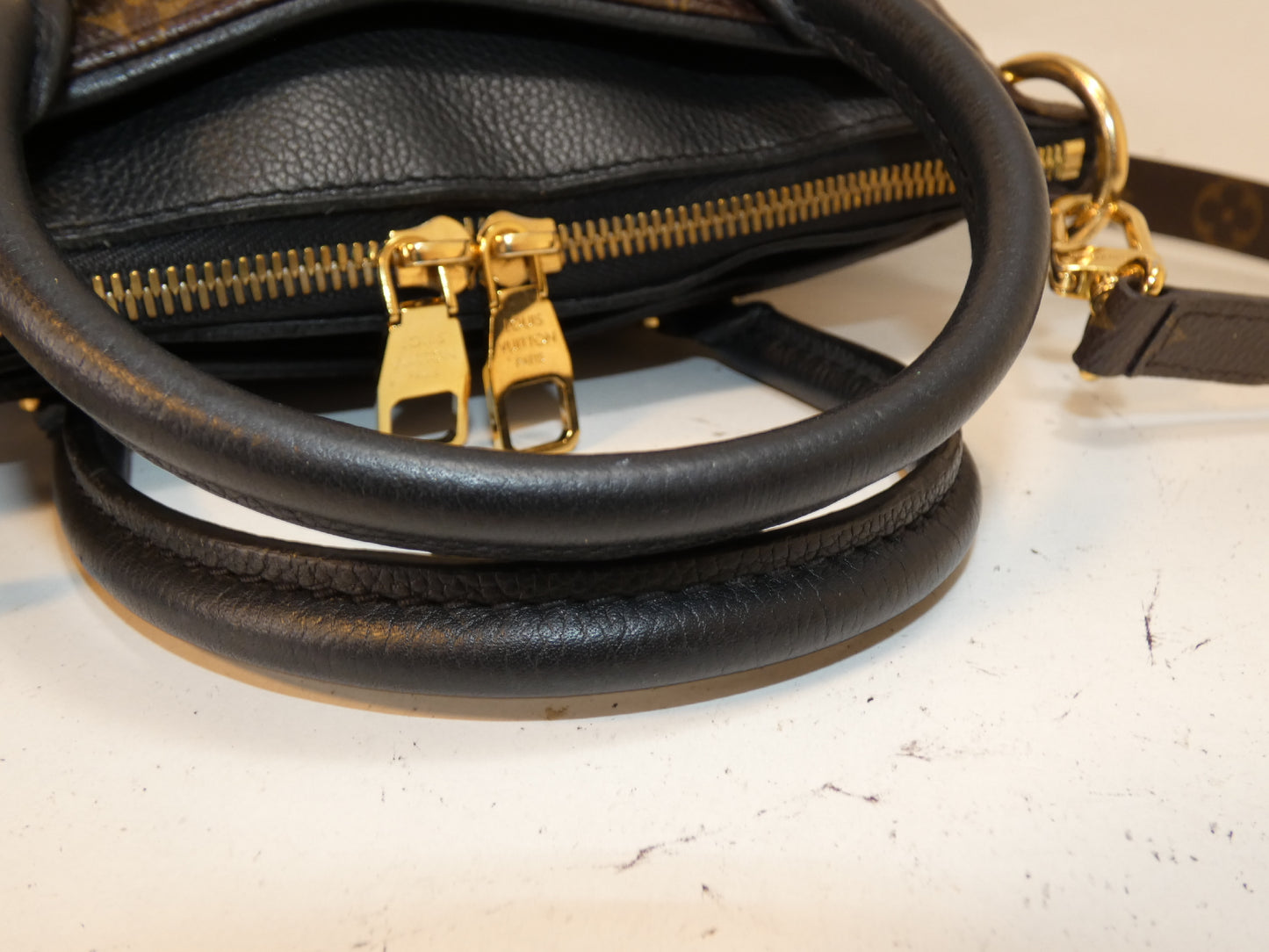 LOUIS VUITTON 2-way Pallas Monogram Noir Hand Shoulder Bag