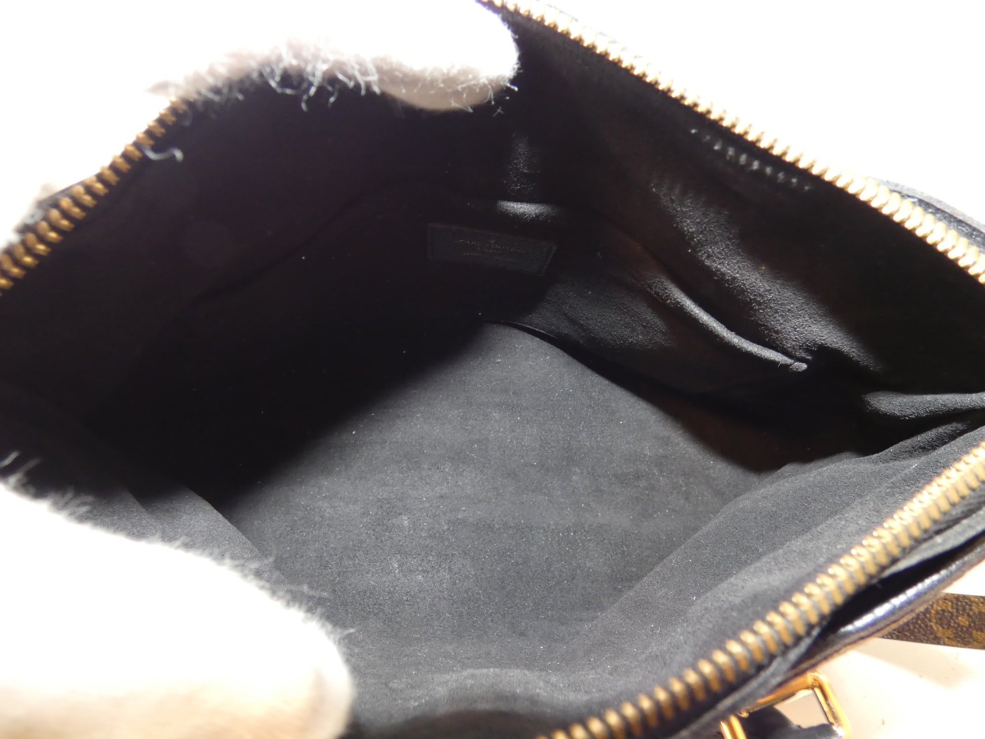 LOUIS VUITTON 2-way Pallas Monogram Noir Hand Shoulder Bag
