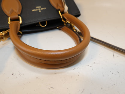 LOUIS VUITTON 2-way Fold Tote MM Monogram Hand Shoulder Bag