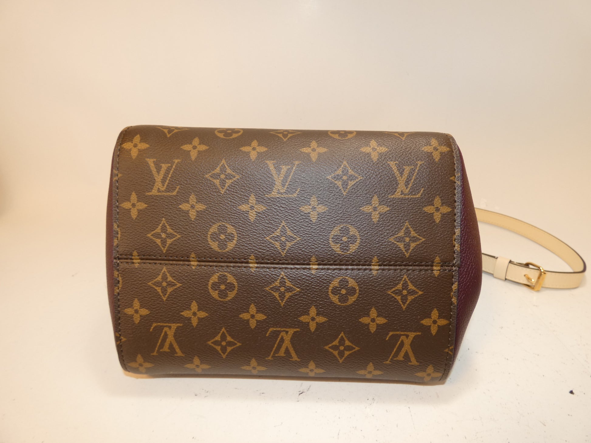 LOUIS VUITTON 2-way Fold Tote MM Monogram Hand Shoulder Bag