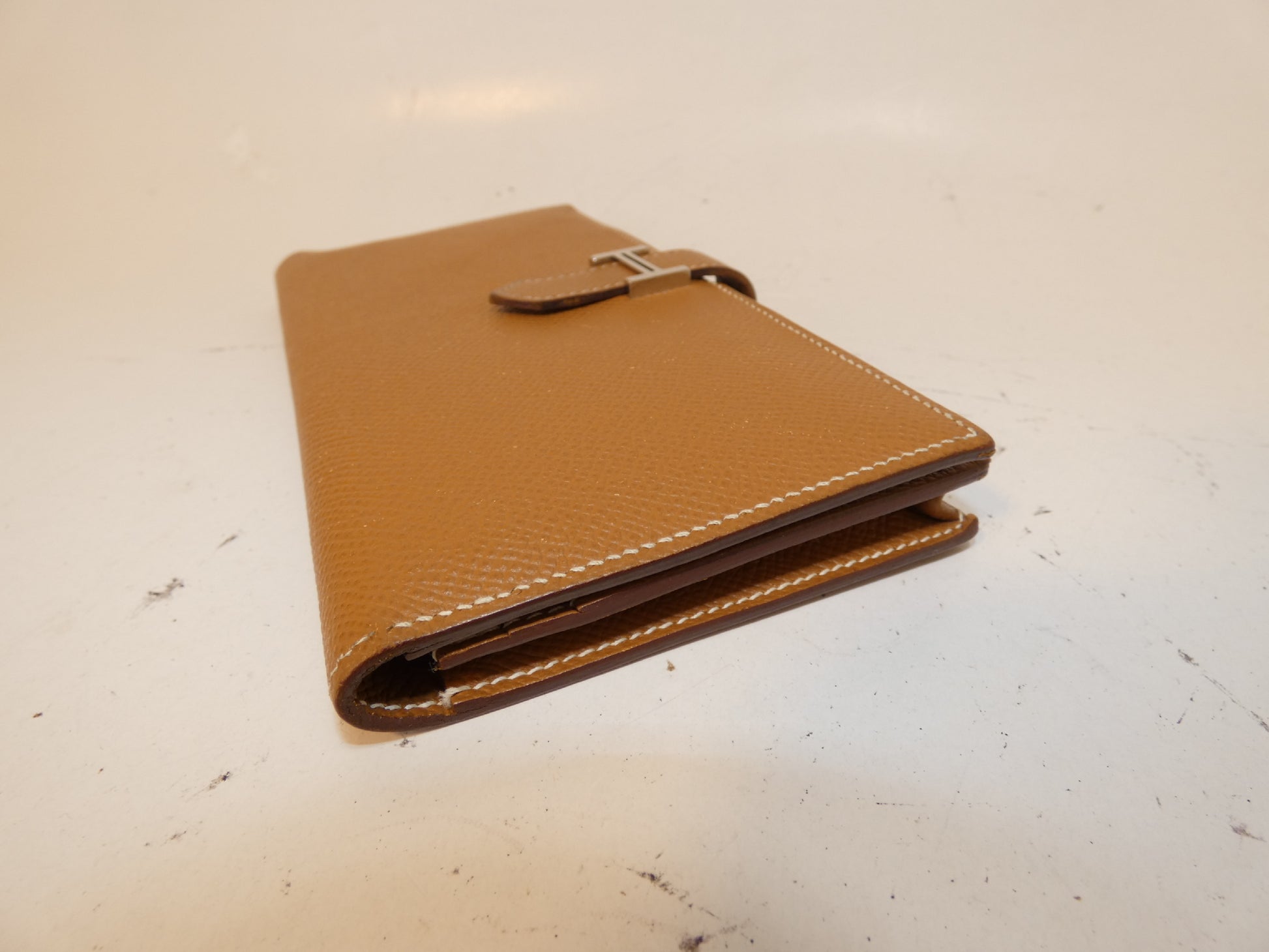 HERMES Bearn soufflé Epson T engraved long wallet
