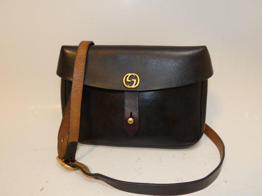 GUCCI All Leather Vintage Interlocking Dark Brown Shoulder Bag