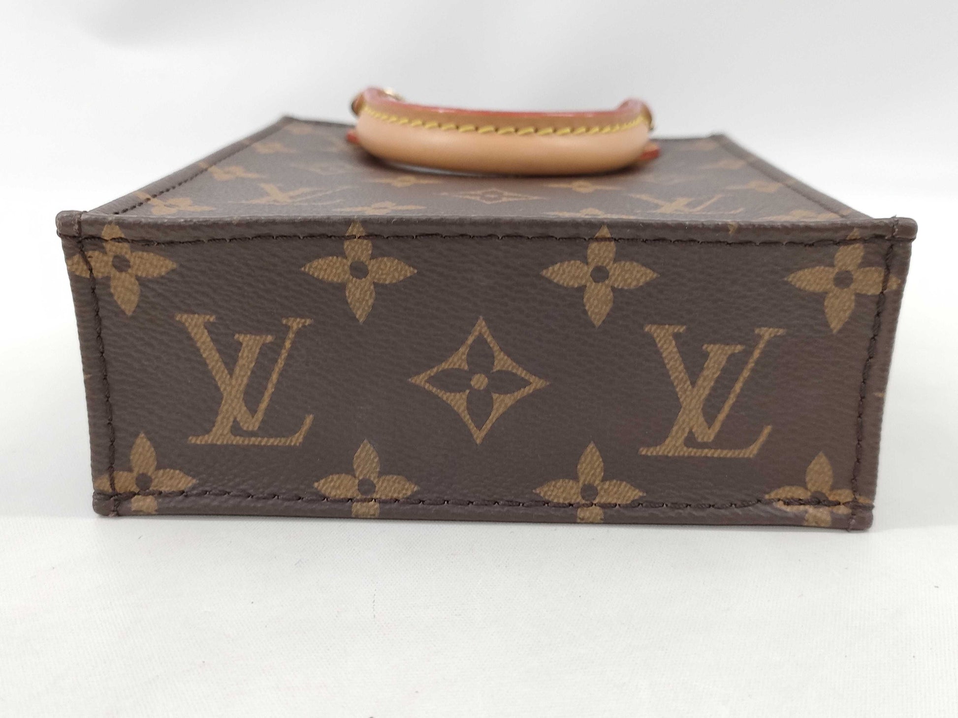 LOUIS VUITTON LOUIS VUITTON Monogram Louis Vuitton Petite Sac Plat Shoulder Bag Shoulder Bag Handbag