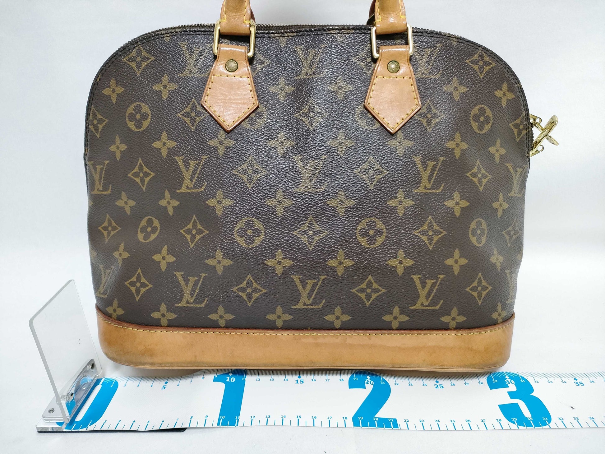 LOUIS VUITTON M51130 Monogram LOUIS VUITTON Alma Monogram Handbag Handbag