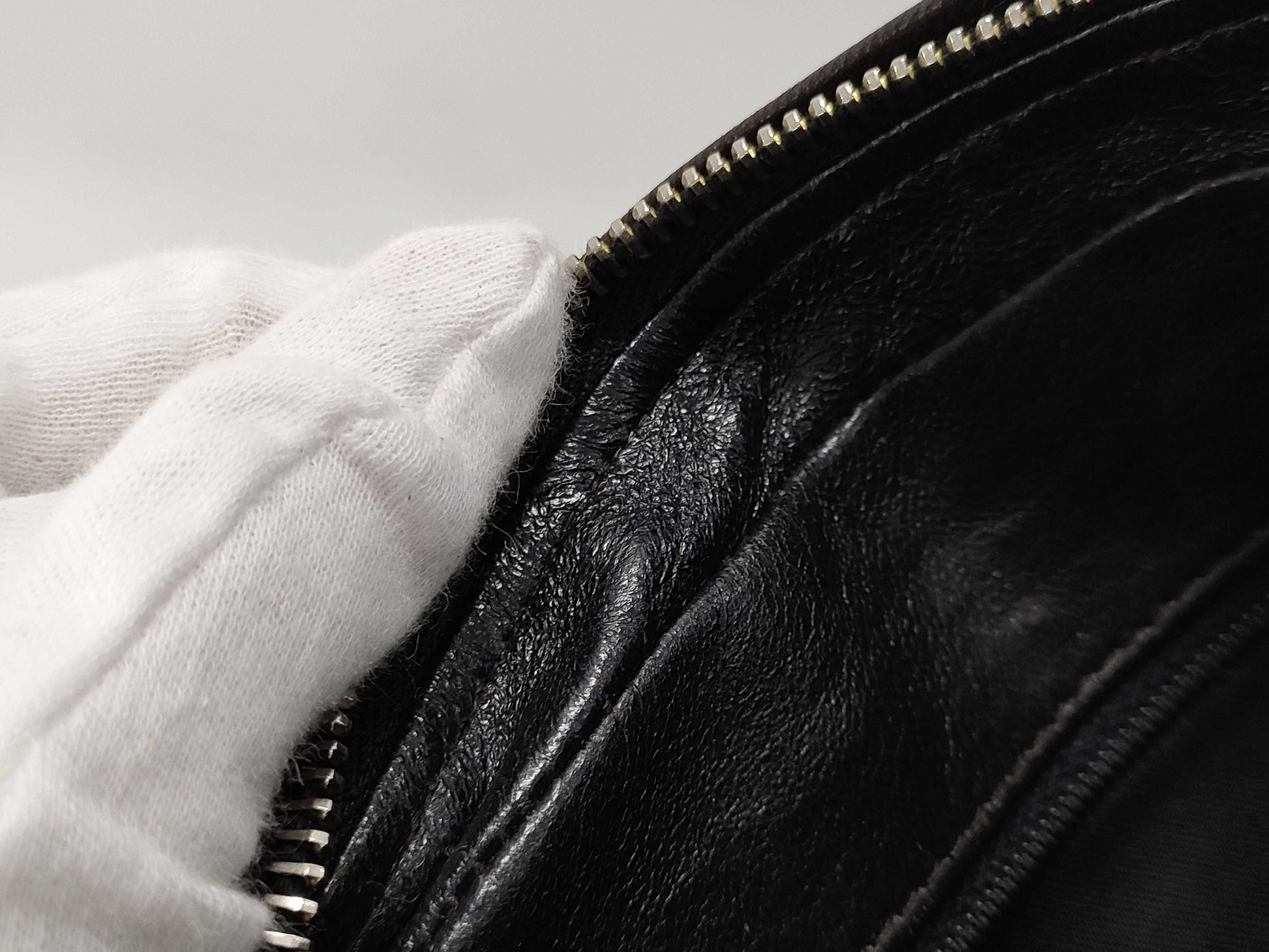 CHANEL Matelasse Lamb Coco Mark Shoulder Bag