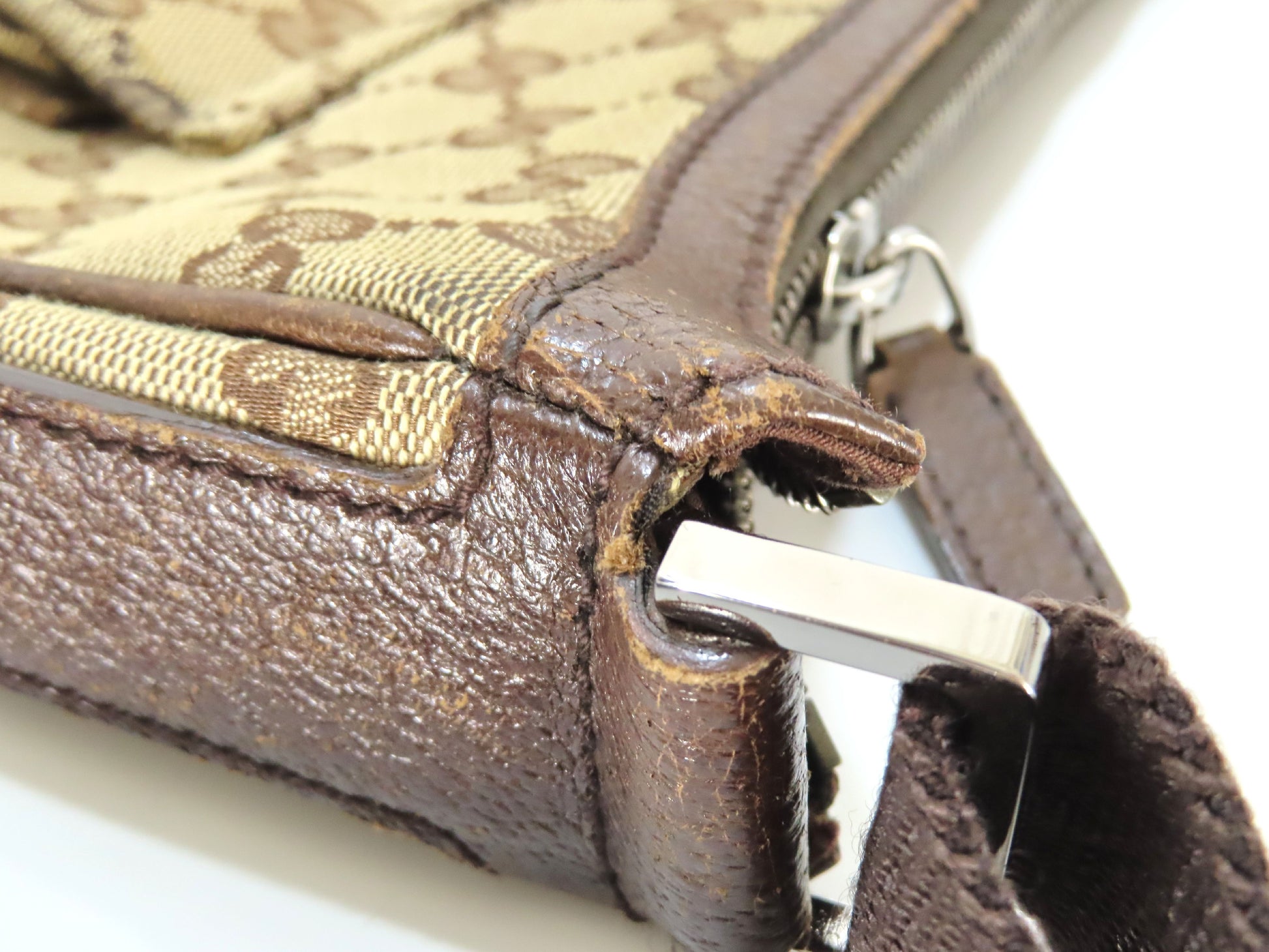 GUCCI GG Canvas Shoulder Bag Shoulder Bag