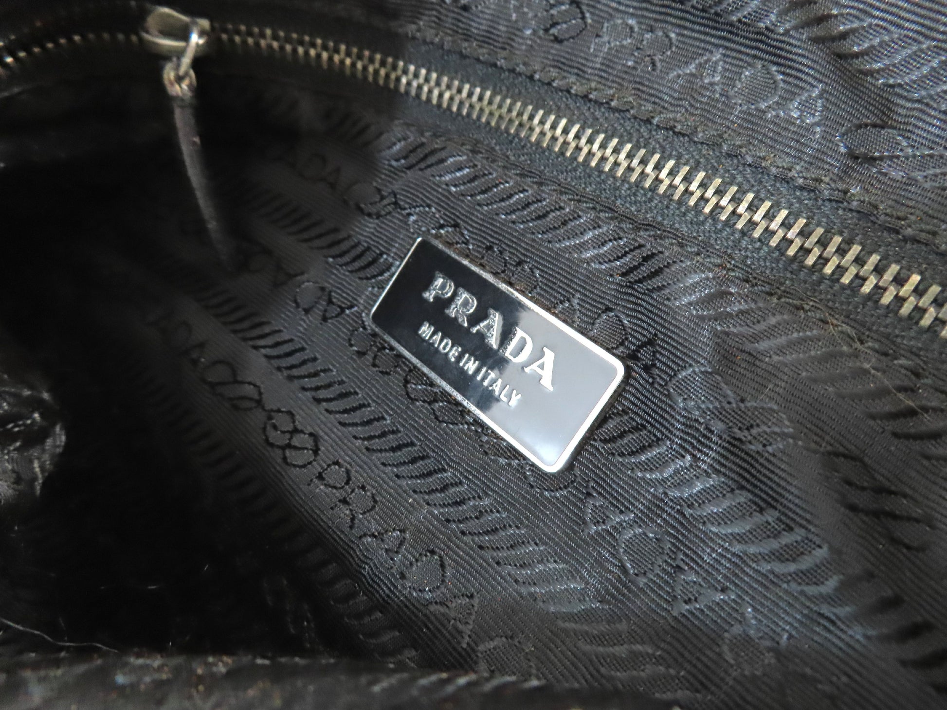 PRADA Nylon Tessuto x Leather Shoulder Bag Shoulder Bag