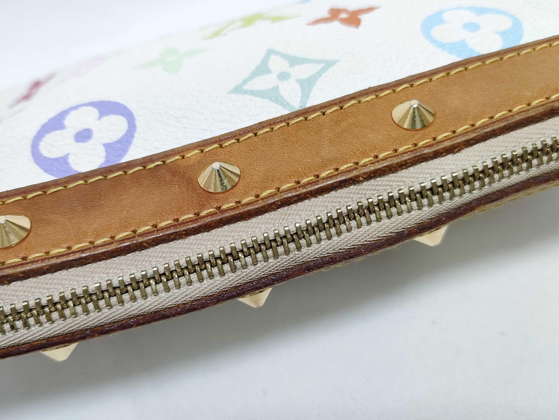 LOUIS VUITTON M92649 Monogram Multicolore Pochette Accessoires M92649 SL1013 White x Brown Pouch