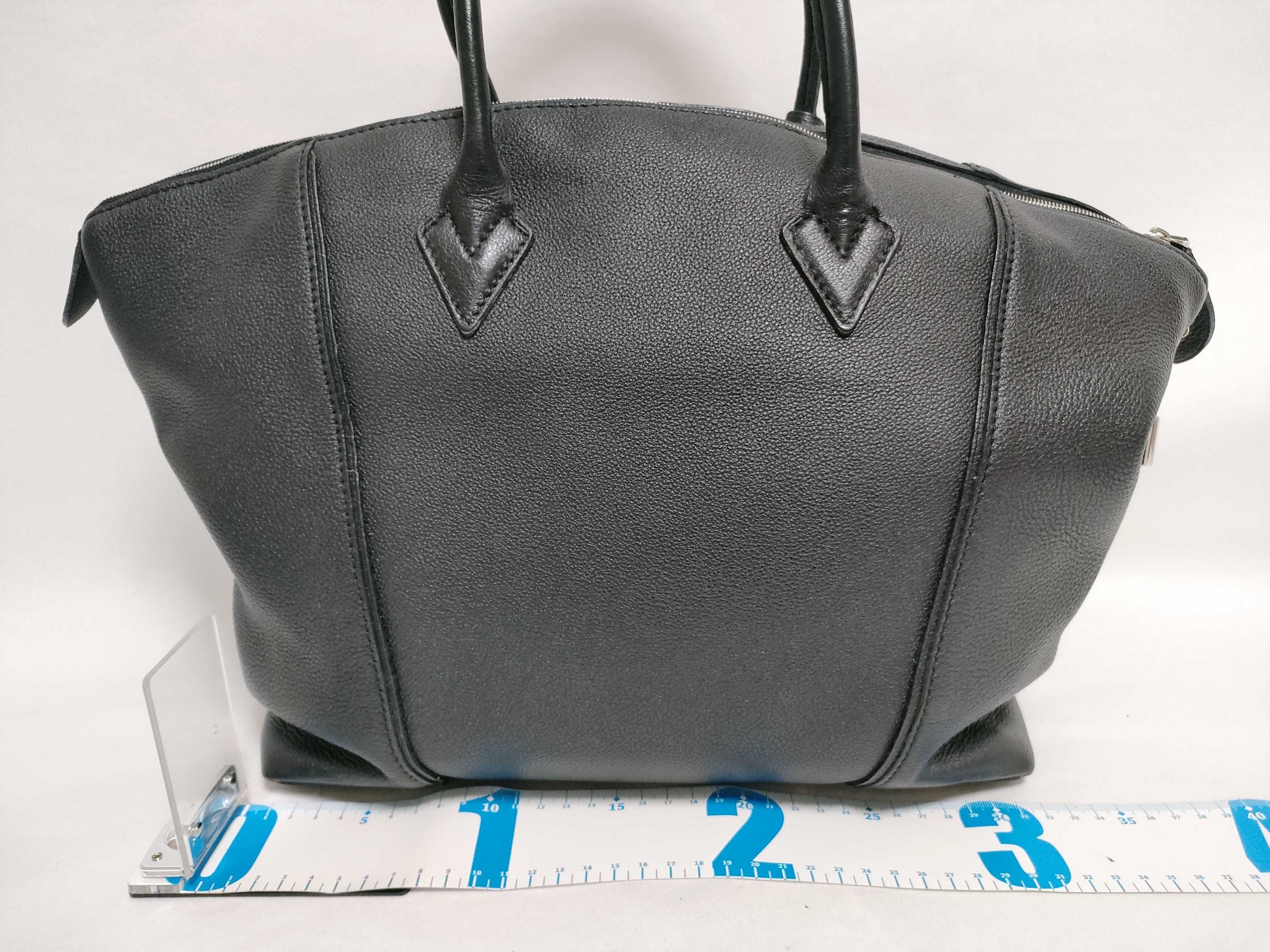 LOUIS VUITTON M94592 Parnassus Lockit MM M94592 AH2114 Black Handbag