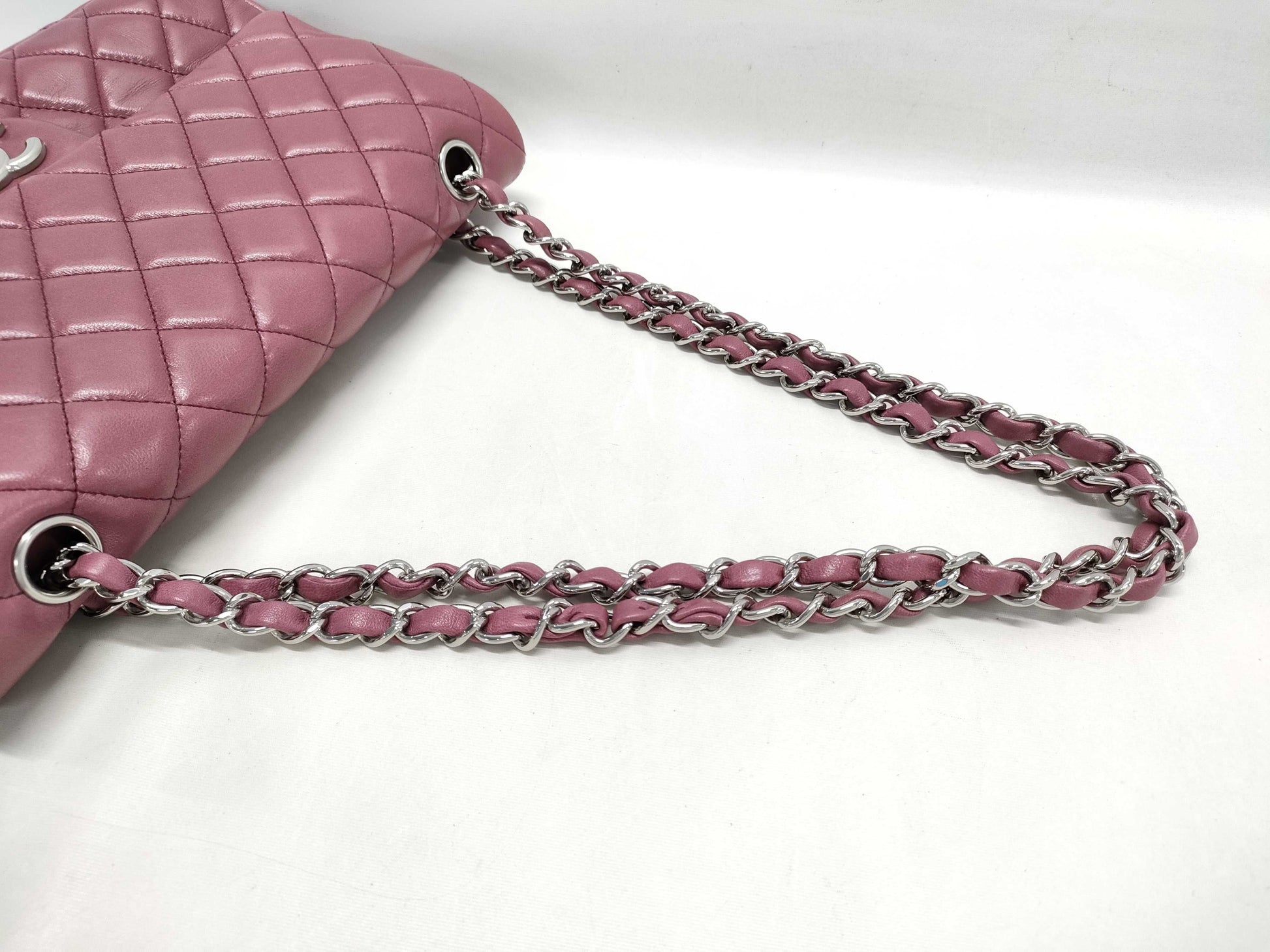 CHANEL Matelasse Matelasse Classic Handbag 25 Shoulder Bag