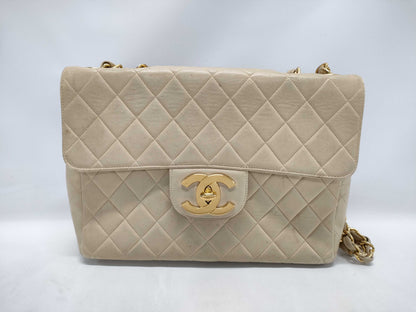 CHANEL Matelasse Deca Matelasse Chain Shoulder Bag A11869 Beige Lambskin Shoulder Bag