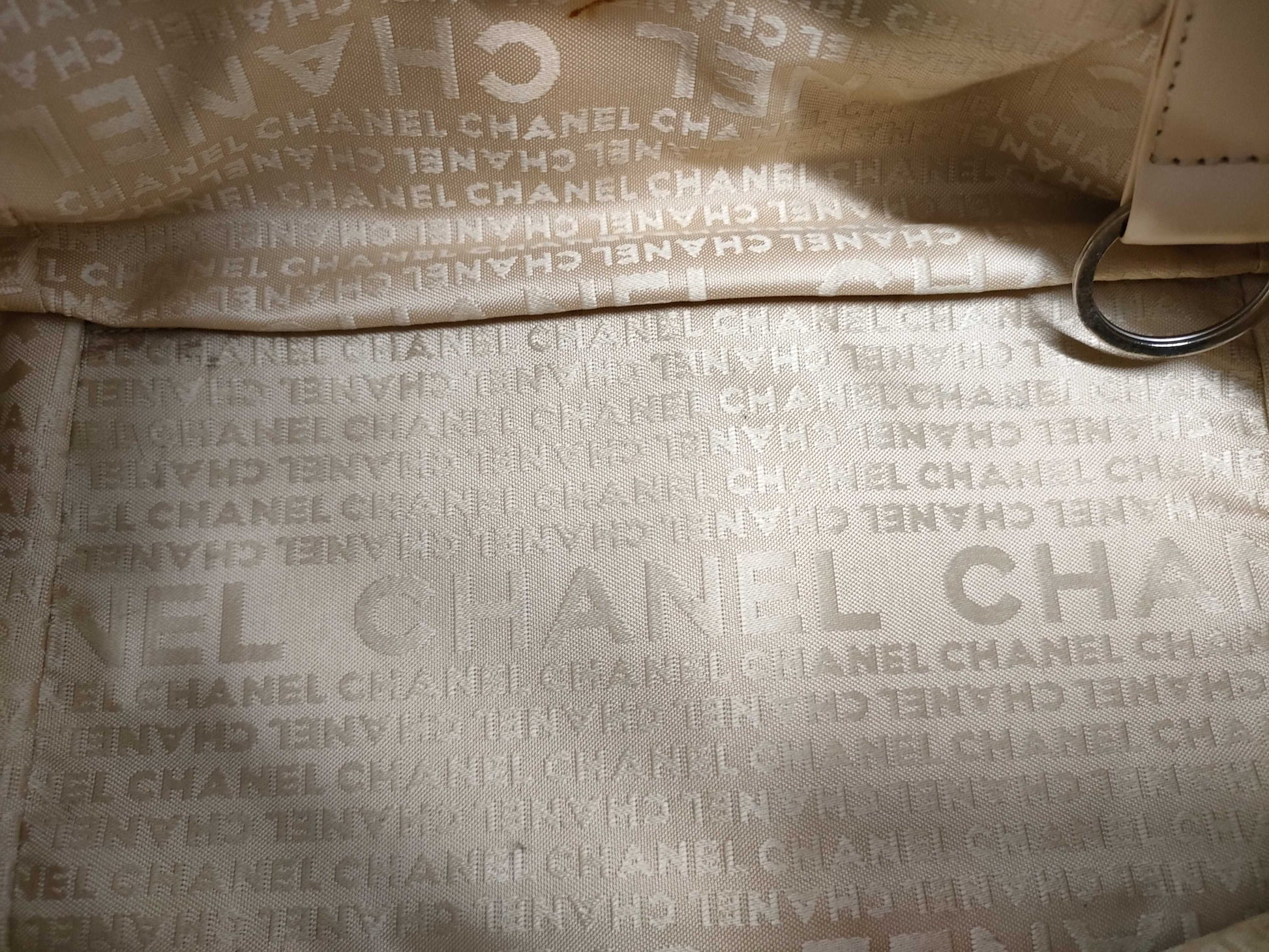 CHANEL pink handbag
