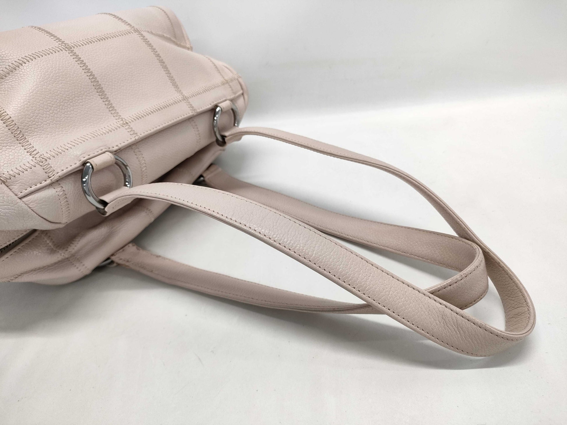 CHANEL pink handbag