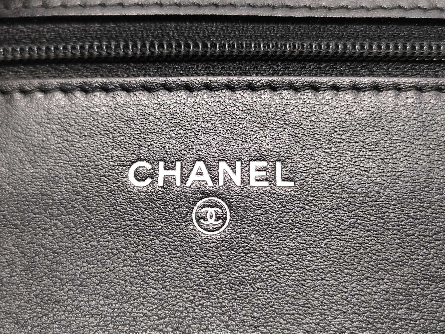 CHANEL Matelasse Chain Shoulder Bag