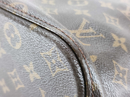 LOUIS VUITTON M51170 Monogram Louis Vuitton Vavin GM Shoulder Bag