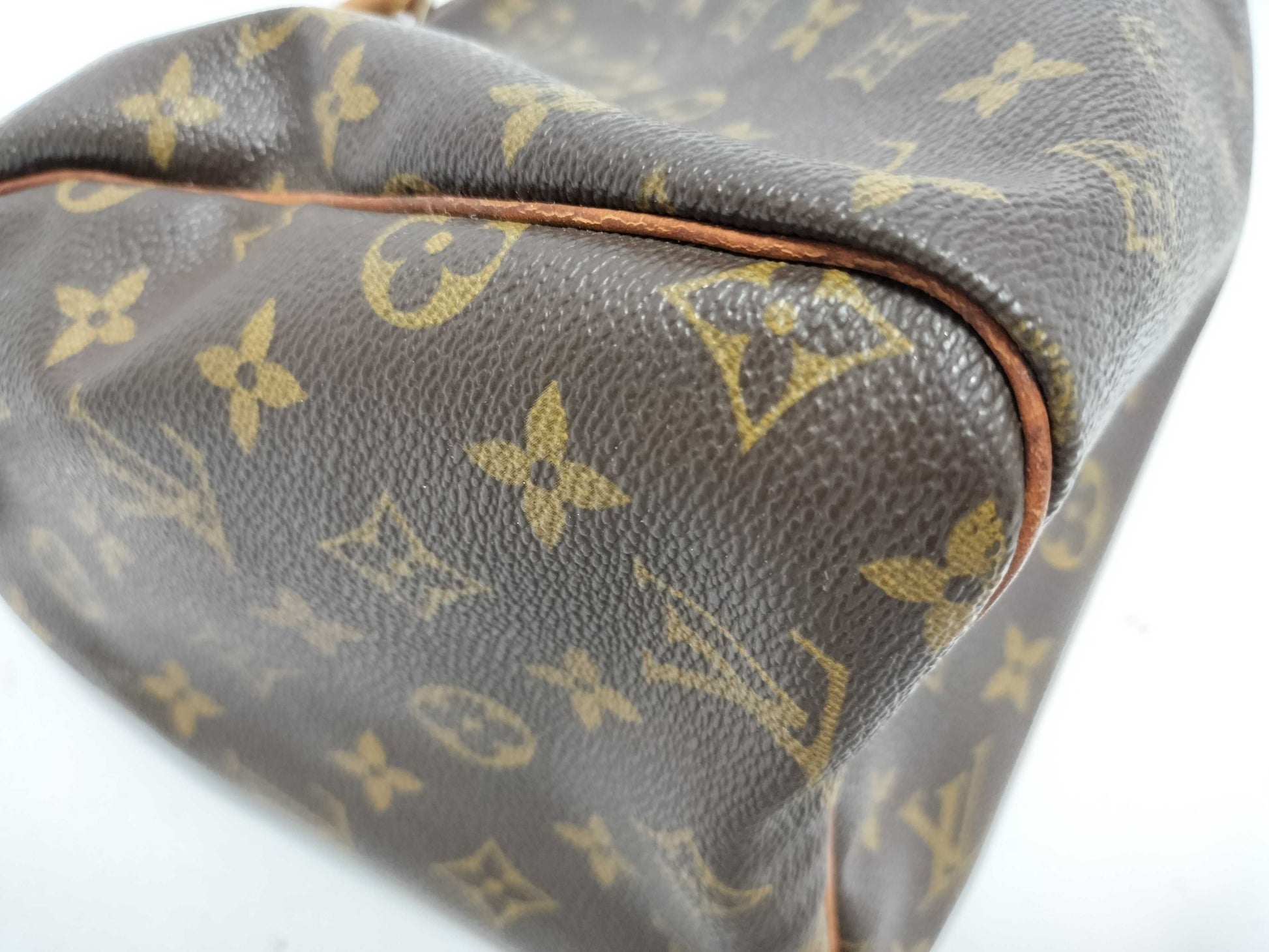 LOUIS VUITTON M41526 Monogram Louis Vuitton Spidey 30 Boston Bag