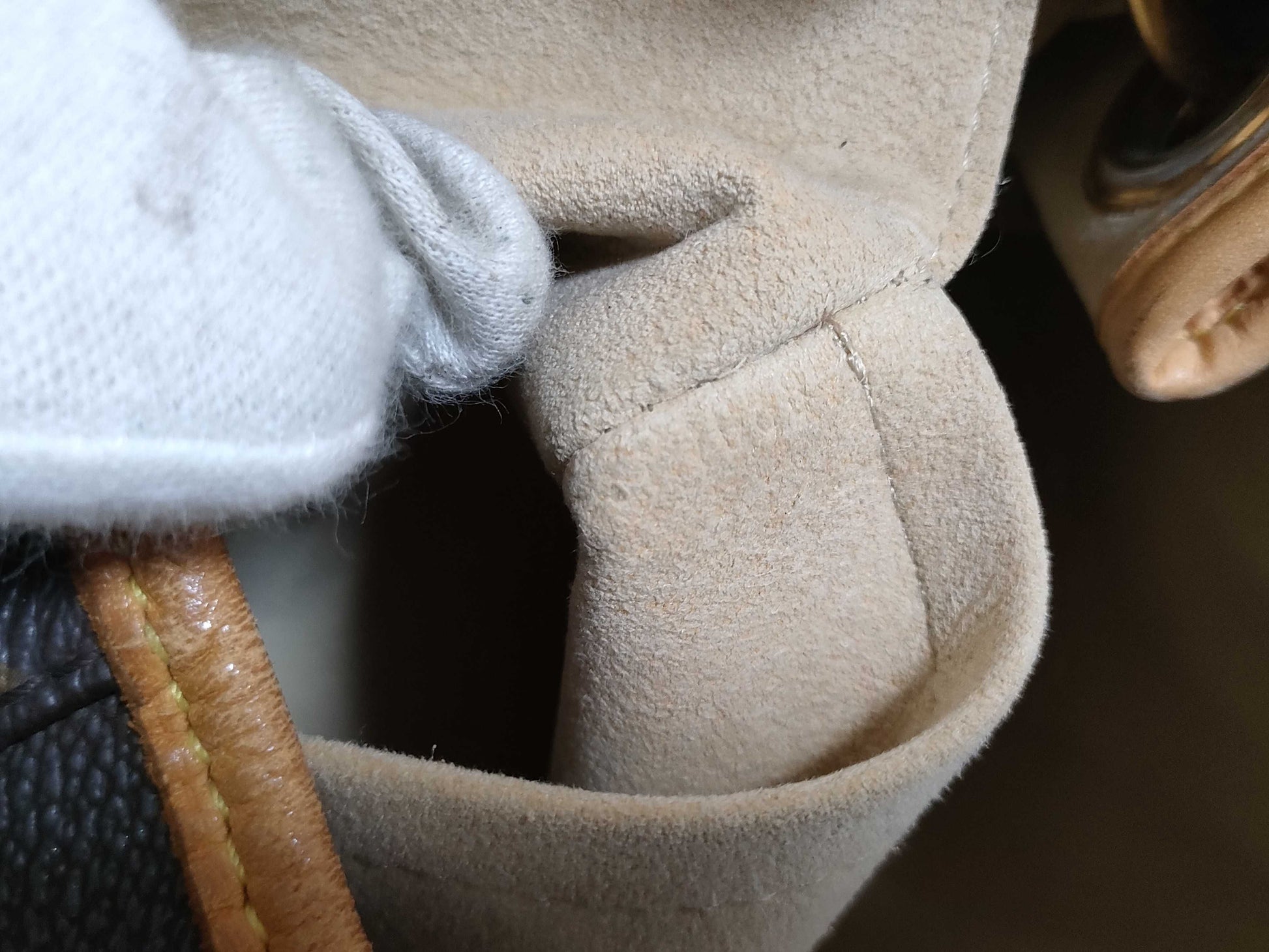 LOUIS VUITTON Monogram Blois Shoulder Bag 