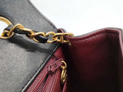 CHANEL Lambskin Matelasse Diana Flap Chain Shoulder Bag