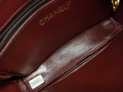 CHANEL Matelasse Lambskin Chain Shoulder Bag