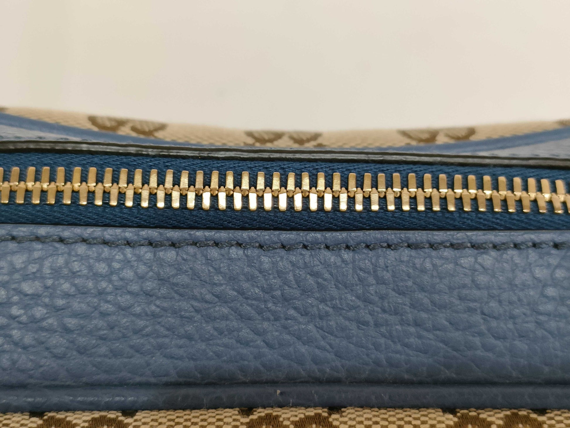GUCCI GG Canvas Gucci 449413 GG Canvas Leather Beige Blue Shoulder Bag
