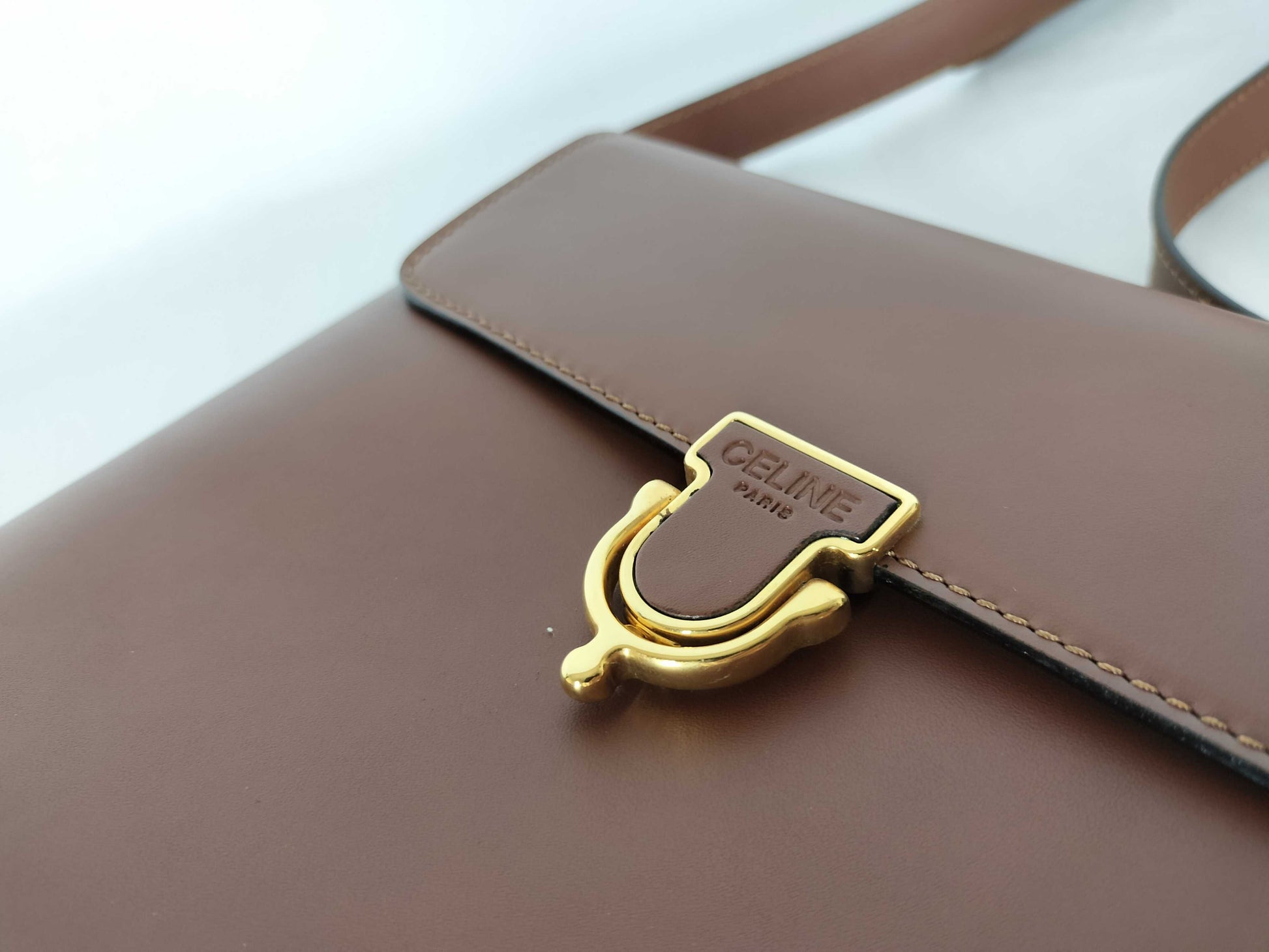 CELINE Brown Leather Shoulder Bag