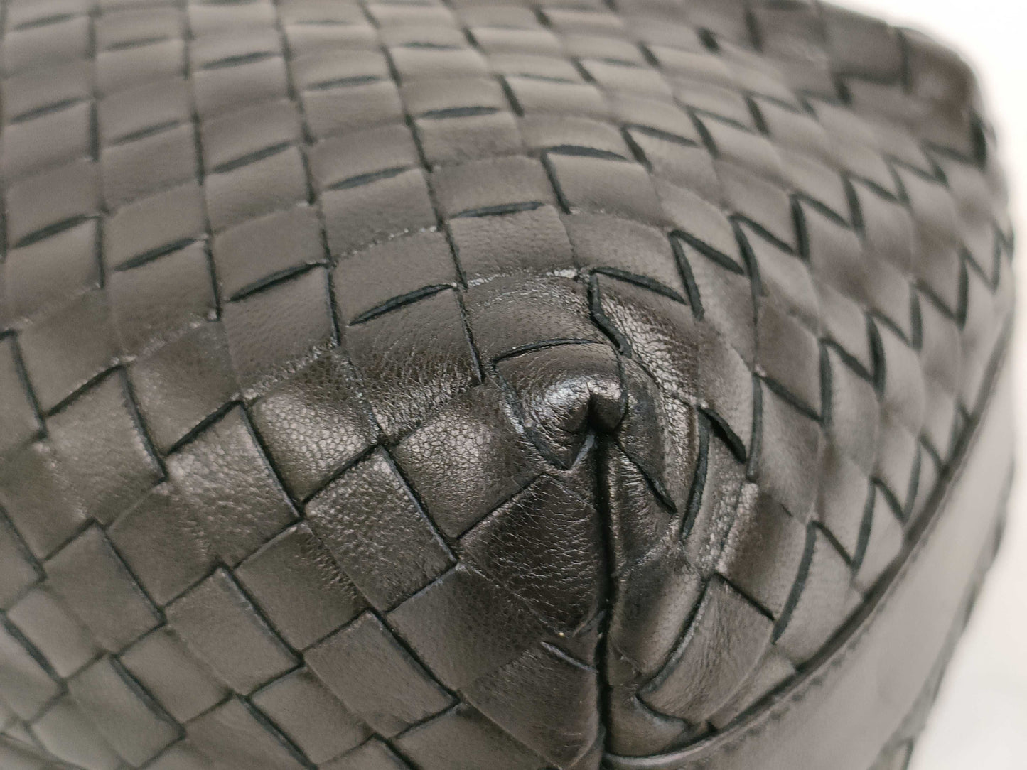 BOTTEGA VENETA Intrecciato Bottega Veneta Intrecciato Handbag Pouch Handbag