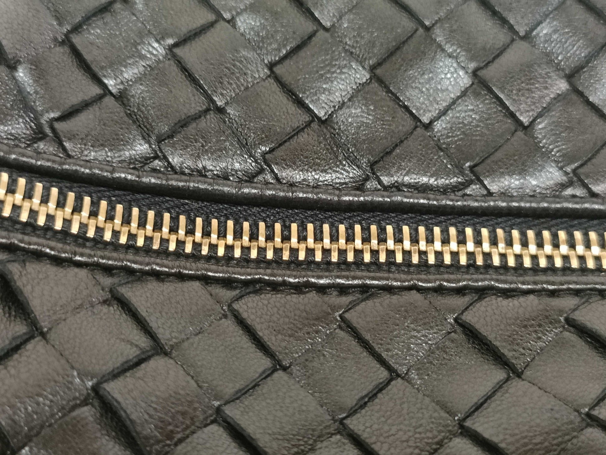 BOTTEGA VENETA Intrecciato Bottega Veneta Intrecciato Handbag Pouch Handbag