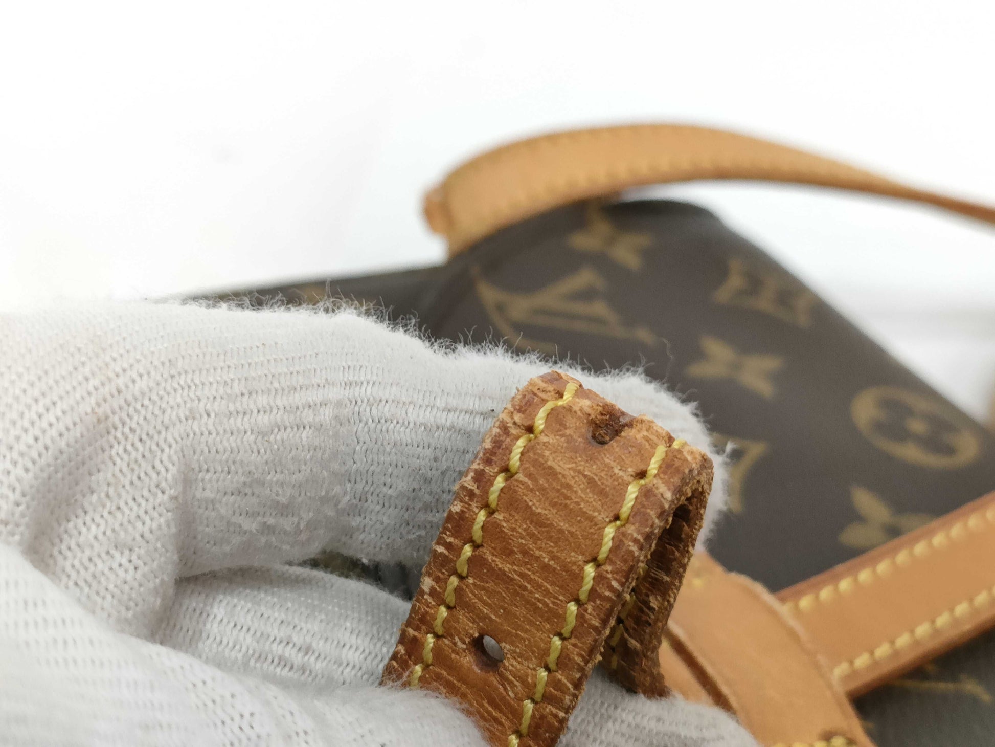 LOUIS VUITTON M 51233 Monogram Chantilly MM M51233 Shoulder Bag