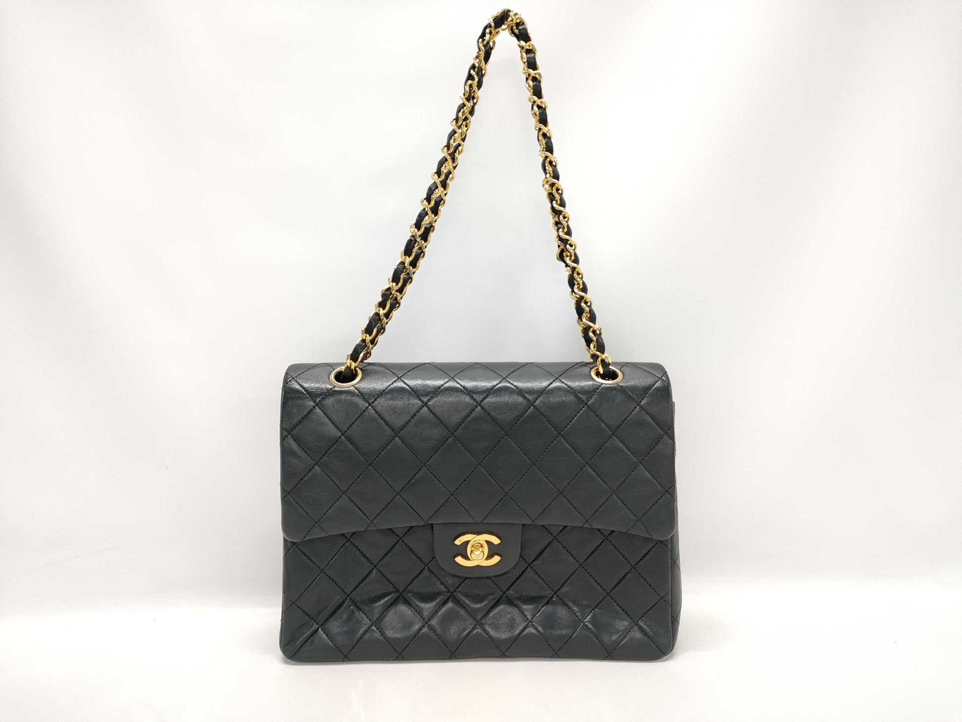 CHANEL Matelasse Lambskin Double Flap Chain Shoulder Bag