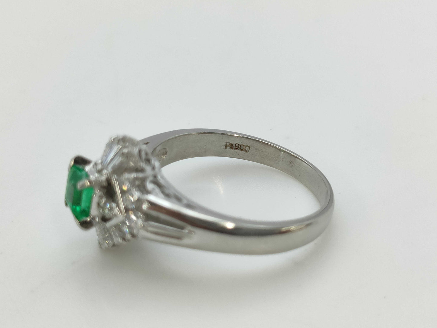 E0.37ct D0.37ct PT900 6.5g Ring 