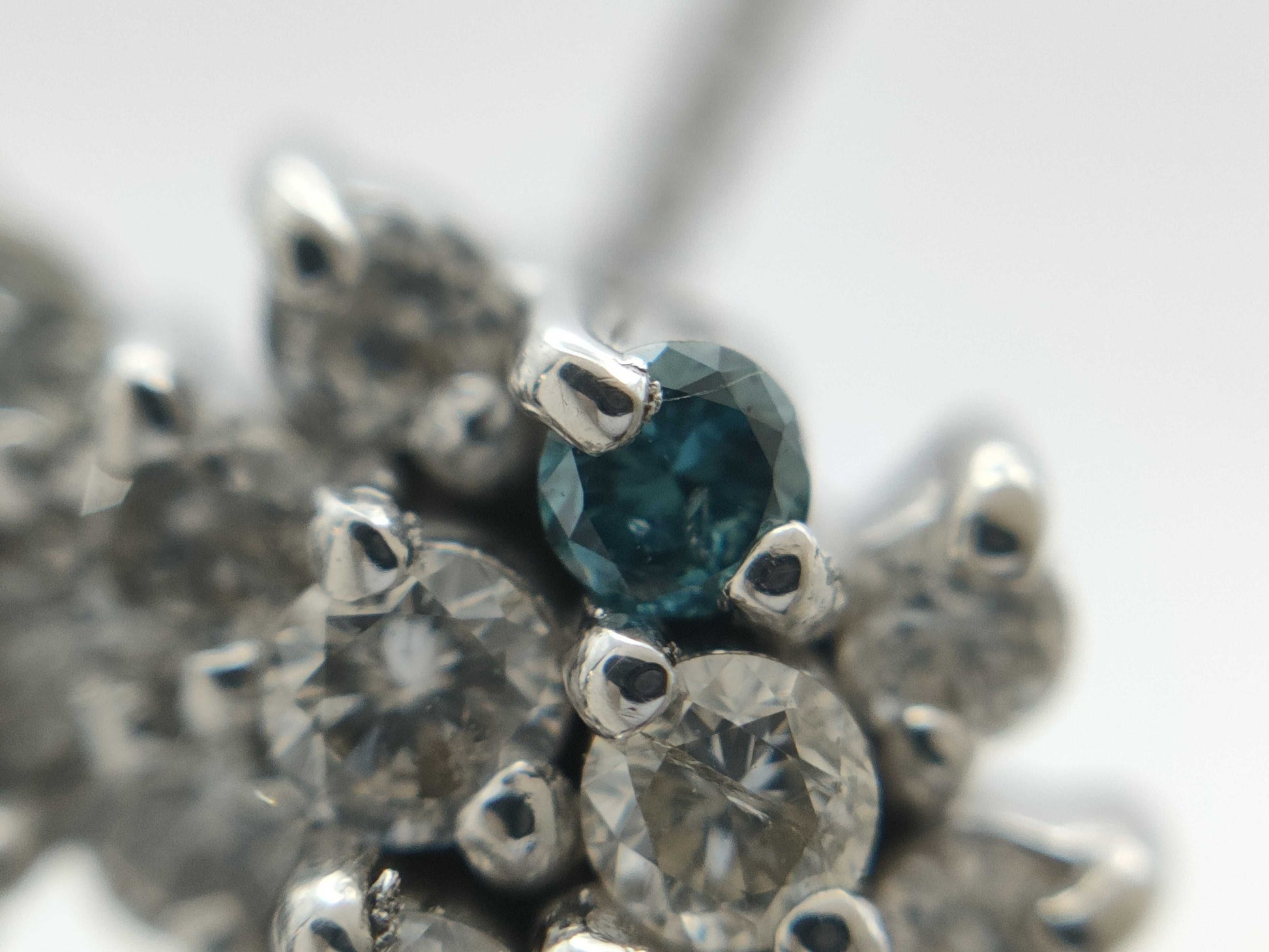 D1.00ct K18WG 5.6g Necklace 