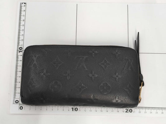 LOUIS VUITTON Monogram Empreinte Zippy Wallet Noir Wallet