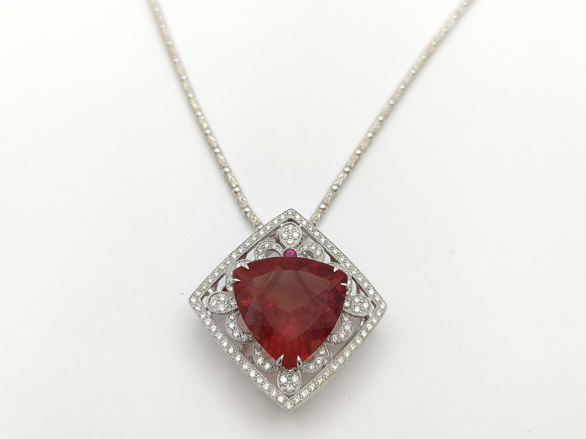 A 11.06ct R 0.04ct D 0.59ct K18/K18WG 13.4g Necklace 